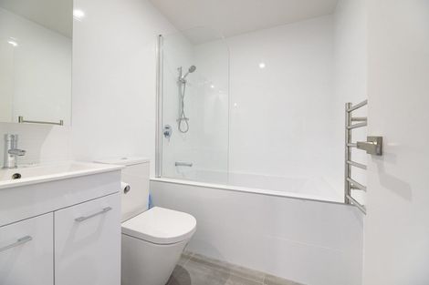 Photo of property in 36 Akeake Lane, Albany Heights, Auckland, 0632