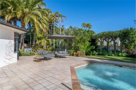 Photo of property in 9 Manor Park, Sunnyhills, Auckland, 2010