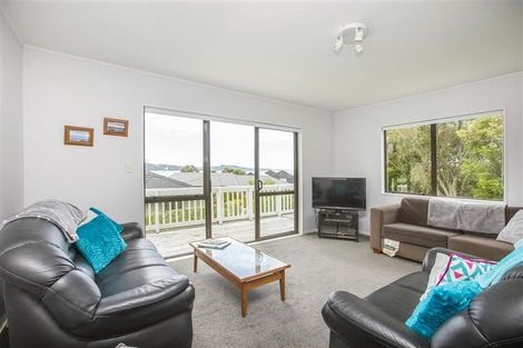 Photo of property in 18 Kahurangi Place, Snells Beach, 0920