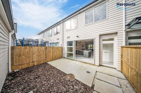 Photo of property in 35 Aviation Street, Takanini, 2112