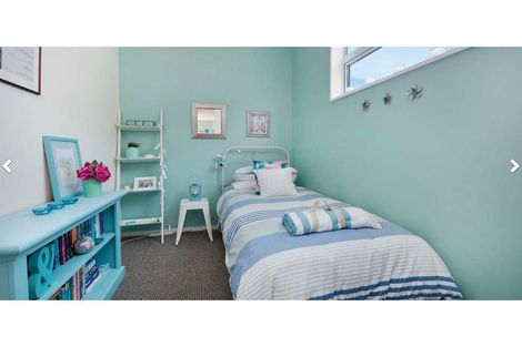 Photo of property in 33 Stoke Street, Sumner, Christchurch, 8081