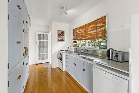 Photo of property in 9 Elizabeth Place, Mairangi Bay, Auckland, 0630