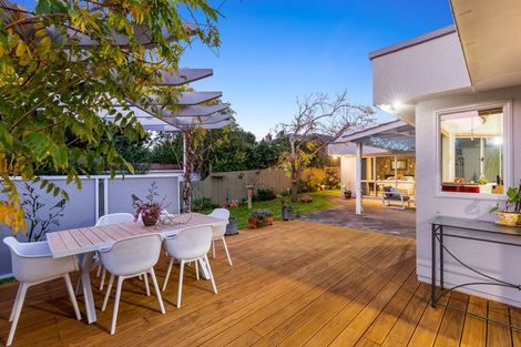 Photo of property in 2 Tainui Street, Raumati Beach, Paraparaumu, 5032