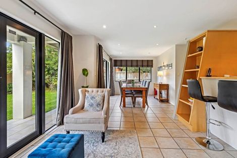 Photo of property in 6 Widdison Place, Albany, Auckland, 0632