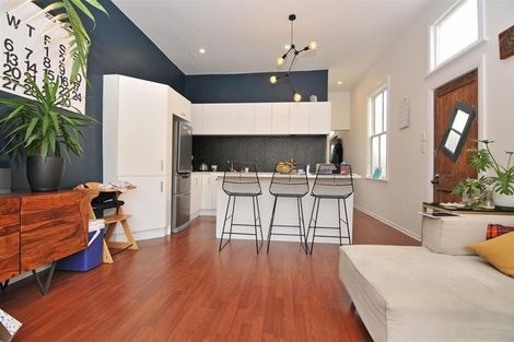 Photo of property in 23 Douglas Street, Mount Cook, Wellington, 6021