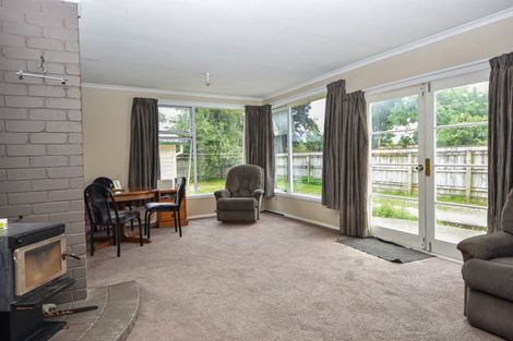 Photo of property in 44 Wyndham Street, Carterton, 5713