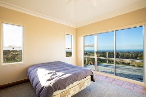 Photo of property in 1568 Carrington Road, Hurworth, New Plymouth, 4371