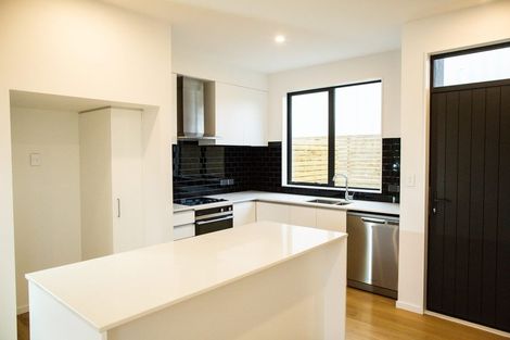 Photo of property in 10 Cook Street, Karori, Wellington, 6012