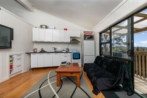 Photo of property in 166 Opanuku Road, Henderson Valley, Auckland, 0612