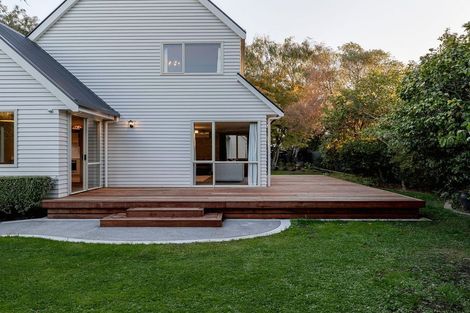 Photo of property in 19 Ruamahanga Crescent, Terrace End, Palmerston North, 4410