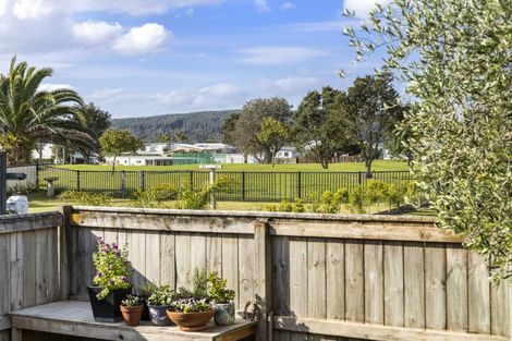 Photo of property in 112a Kiwi Road, Whangamata, 3620