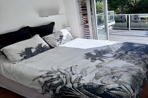 Photo of property in 2/25 Wolsley Avenue, Milford, Auckland, 0620