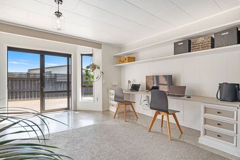 Photo of property in 20 The Glebe, Coastlands, Whakatane, 3120