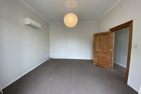 Photo of property in 96 Pirie Street, Mount Victoria, Wellington, 6011