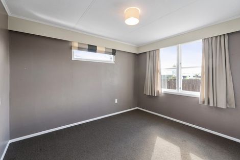 Photo of property in 9 East Road, Shannon, 4821