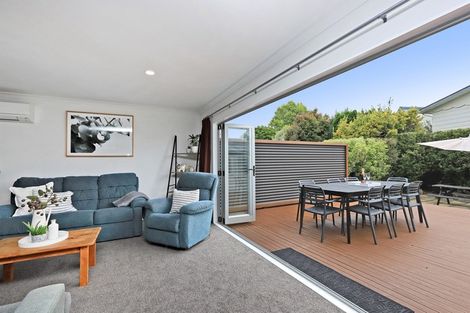 Photo of property in 15 Travis Street, Taradale, Napier, 4112