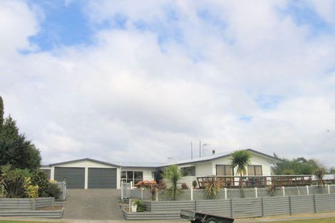 Photo of property in 1 Ward Place, Richmond Heights, Taupo, 3330