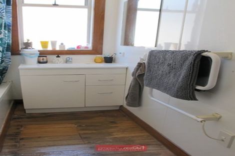 Photo of property in 180 Melbourne Street, South Dunedin, Dunedin, 9012