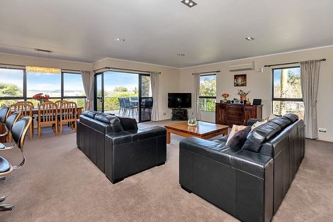 Photo of property in 8 Sanctuary Park Lane, Tamaterau, Whangarei, 0174