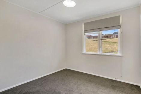 Photo of property in 67 Bell Street, Tawa, Wellington, 5028