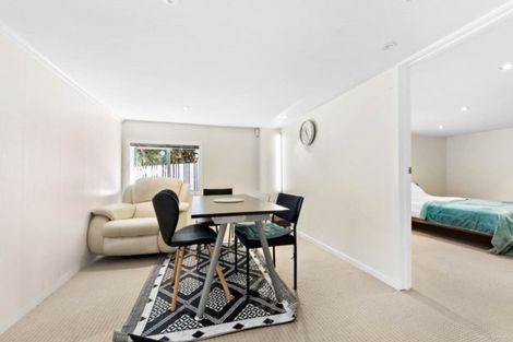 Photo of property in 159 Blockhouse Bay Road, Avondale, Auckland, 0600