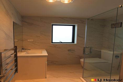 Photo of property in 9b Putiputi Way, Papakura, 2110