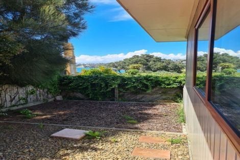 Photo of property in 1/5 Gulf View Road, Murrays Bay, Auckland, 0630