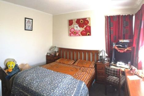 Photo of property in 2/8 Latham Avenue, Pakuranga, Auckland, 2010