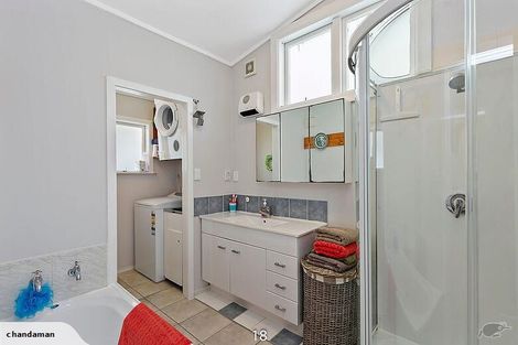 Photo of property in 18 Somerset Avenue, Newtown, Wellington, 6021