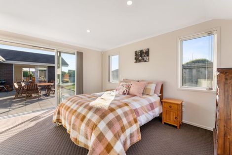 Photo of property in 11 Waianiwa Dell, Wharewaka, Taupo, 3330