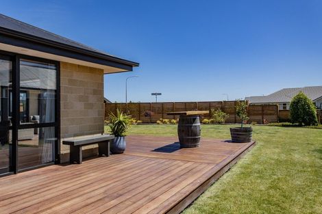 Photo of property in 10 Claremont Crescent, Amberley, 7410