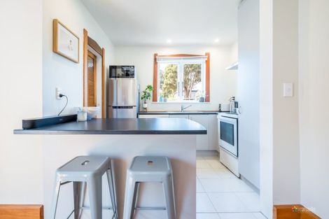 Photo of property in 8 Leighton Avenue, Waiwhetu, Lower Hutt, 5010