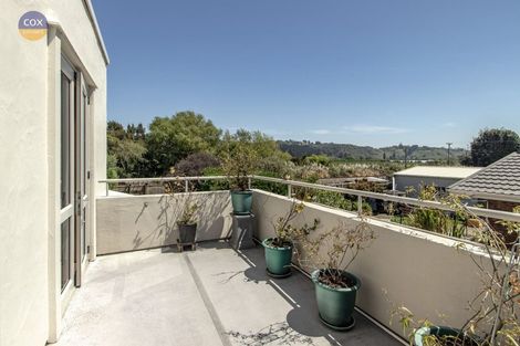 Photo of property in 28 Le Quesne Road, Bay View, Napier, 4104