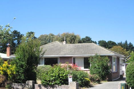 Photo of property in 100 Bickerton Street, Wainoni, Christchurch, 8061
