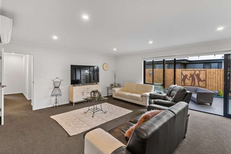 Photo of property in 8 Mcquillan Avenue, Woodend, 7610