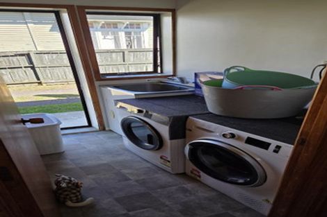 Photo of property in 74a Helvetia Road, Pukekohe, 2120