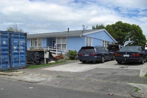 Photo of property in 9 Forbury Place, Mangere, Auckland, 2022