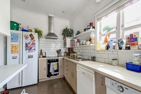 Photo of property in 37 Chilka Street, Berhampore, Wellington, 6023