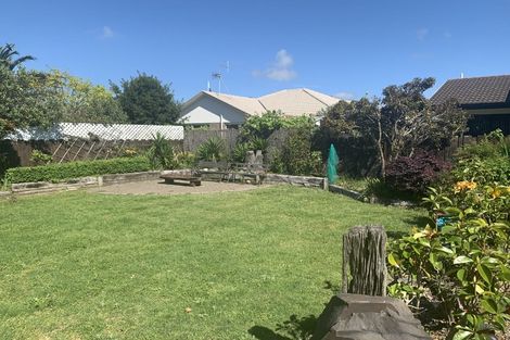 Photo of property in 33 Matapihi Road, Mount Maunganui, 3116