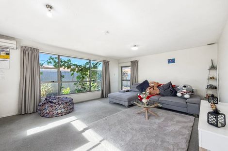Photo of property in 2/59 Gardiners Road, Bishopdale, Christchurch, 8051