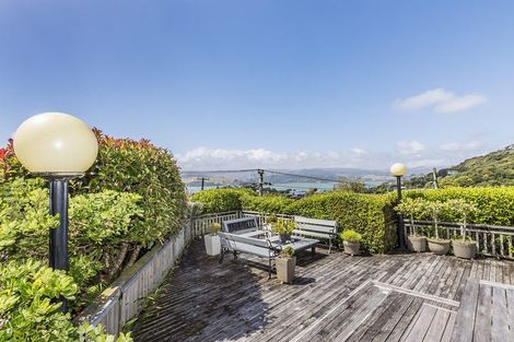 Photo of property in 31 Kiriwai Road, Paremata, Porirua, 5024