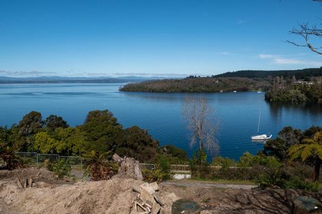 Photo of property in 828 Wily Terrace, Acacia Bay, Taupo, 3330
