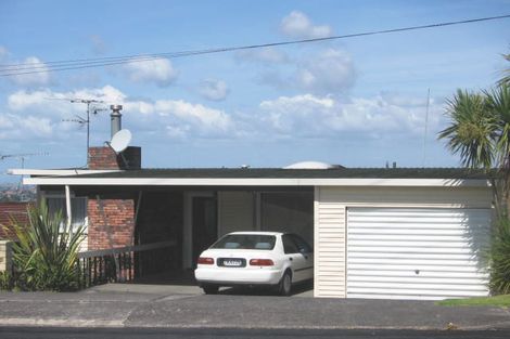 Photo of property in 11 High Road, Glenfield, Auckland, 0629