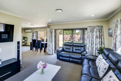 Photo of property in 208a Frimley Oaks, Frimley, Hastings, 4120