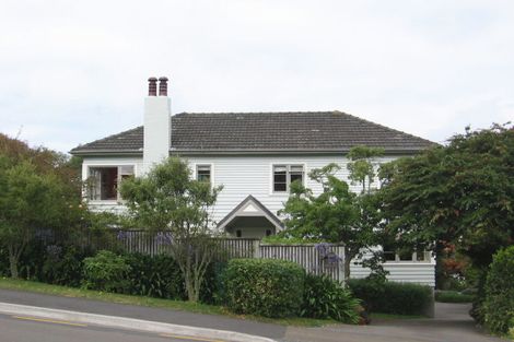 Photo of property in 1 Simla Crescent, Khandallah, Wellington, 6035