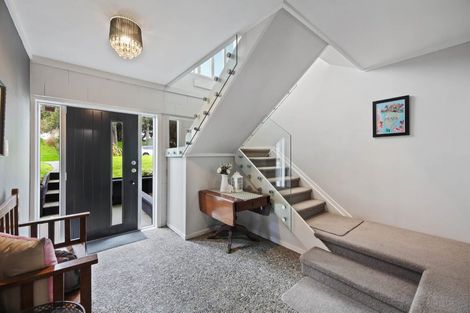 Photo of property in 34 Sunnyhill Crescent, Sunnyhills, Auckland, 2010