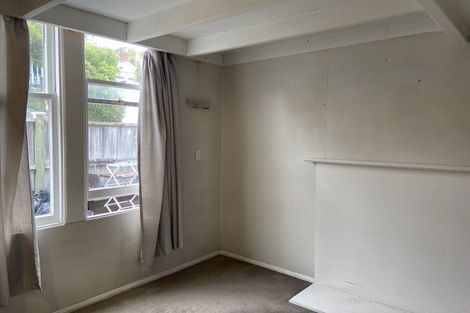 Photo of property in 125 Wallace Street, Mount Cook, Wellington, 6021