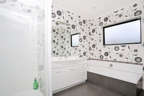 Photo of property in 111 Taiepa Road, Otatara, Invercargill, 9879