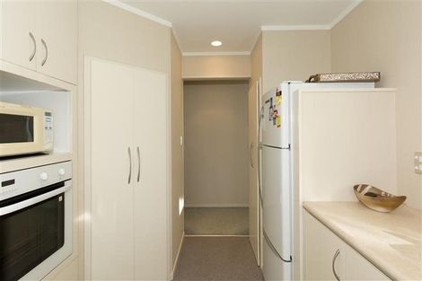 Photo of property in 188a Devonport Road, Tauranga, 3110