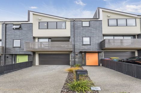 Photo of property in 21 Holystone Road, Whitby, Porirua, 5024